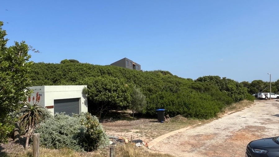 Commercial Property for Sale in Paradise Beach Eastern Cape